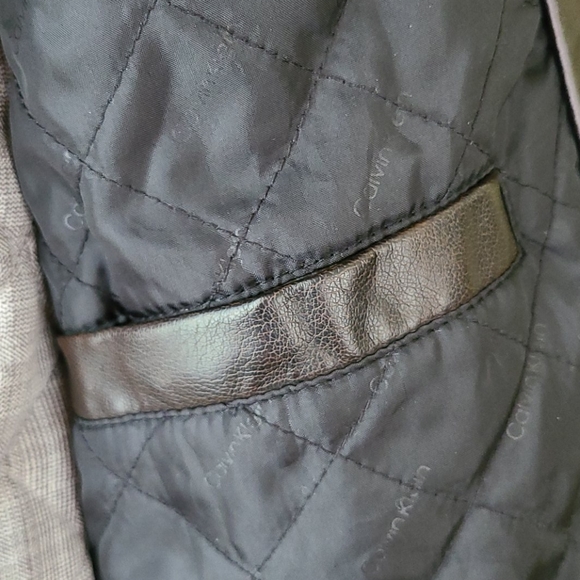 Calvin Klein Small Faux Leather Jacket - Picture 7 of 8